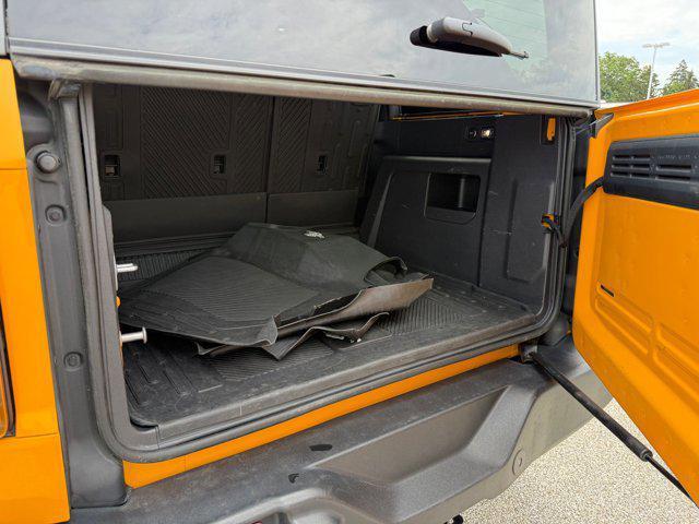 Photo of 2022 Cyber Orange Metallic Tricoat Ford Bronco
