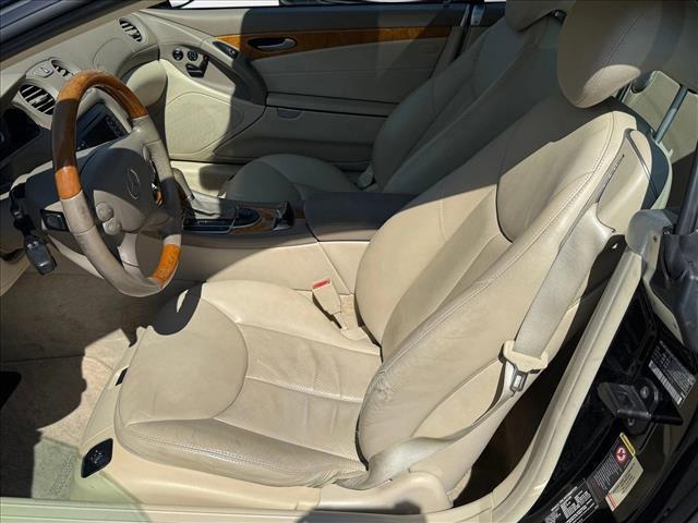Photo of 2005 Black Mercedes-Benz SL-Class