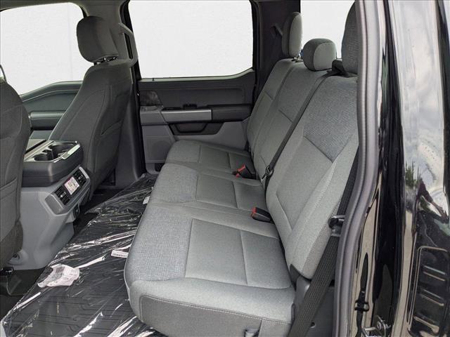 Photo of 2025 Agate Black Metallic Ford F-150 Lightning