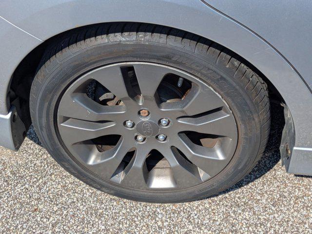 Photo of 2013 Ice Silver Metallic Subaru Impreza