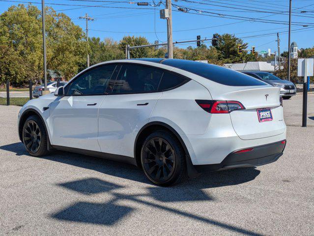 Photo of 2021 Pearl White Multi-Coat Tesla Model Y