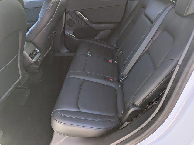 Photo of 2021 Pearl White Multi-Coat Tesla Model Y
