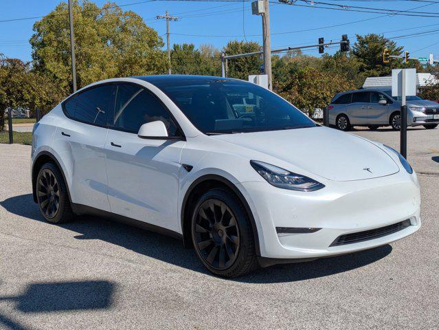 Photo of 2021 Pearl White Multi-Coat Tesla Model Y