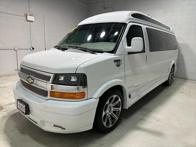 Photo of 2016 Summit White Chevrolet Express 2500