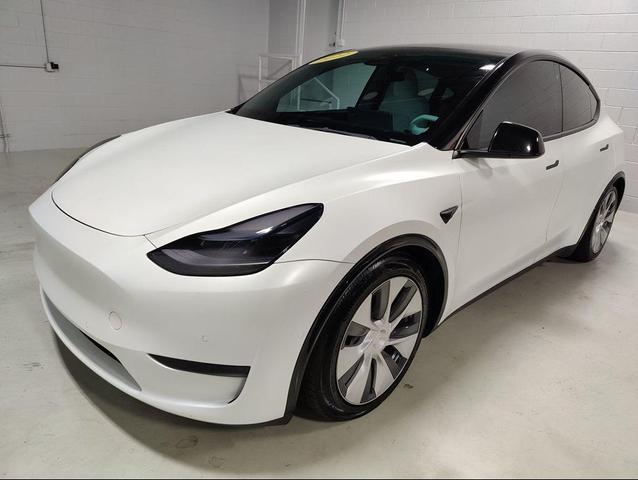 Photo of 2022 Pearl White Multi-Coat Tesla Model Y