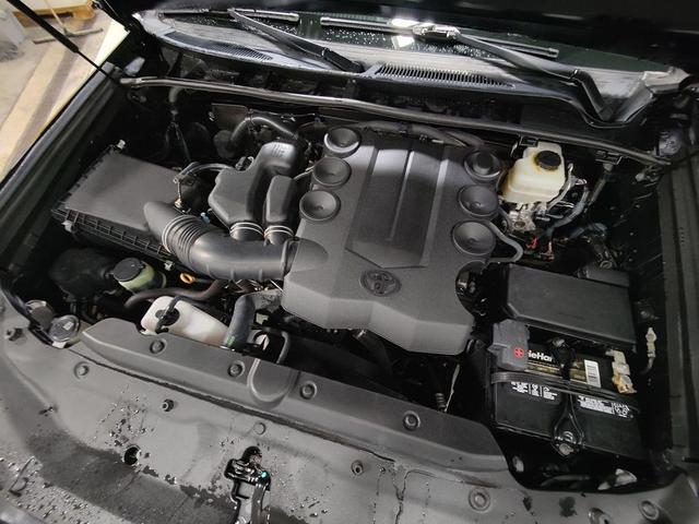 Photo of 2015 Attitude Black Metallic Toyota 4Runner