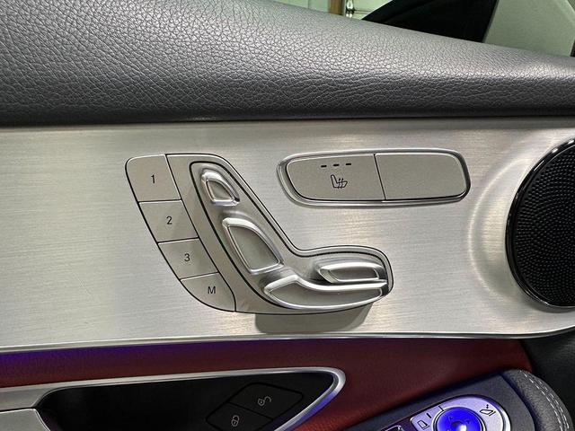 Photo of 2022 Polar White Mercedes-Benz GLC 300