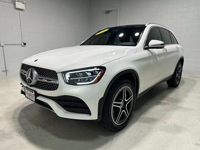 Photo of 2022 Polar White Mercedes-Benz GLC 300