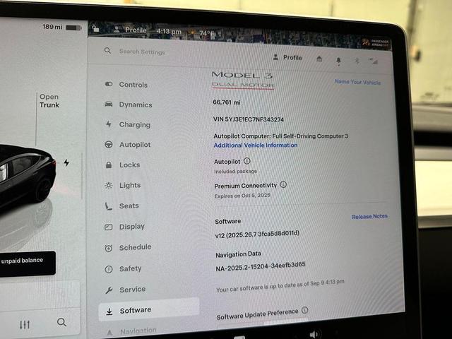 Photo of 2022 Solid Black Tesla Model 3