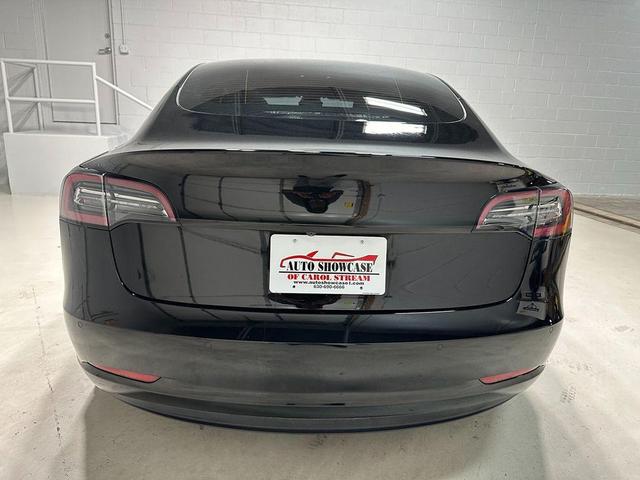 Photo of 2022 Solid Black Tesla Model 3