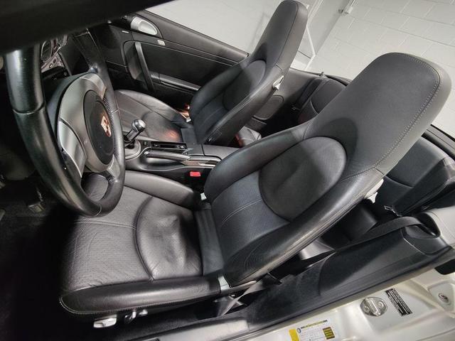 Photo of 2008 Arctic Silver Metallic Porsche 911