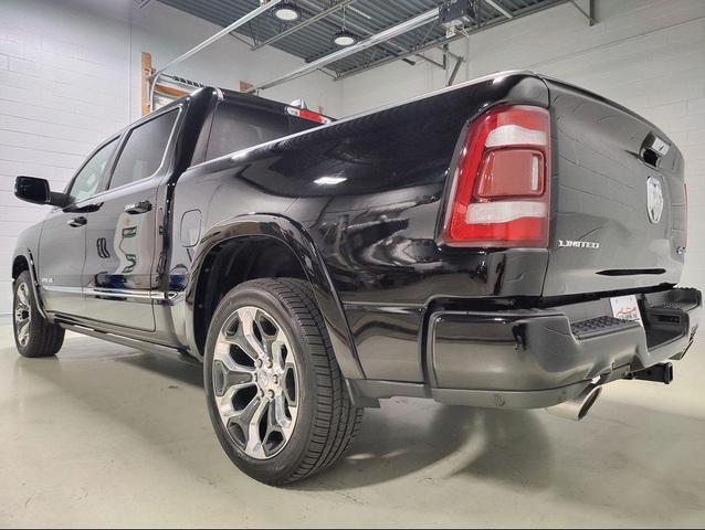 Photo of 2019 Diamond Black Crystal Pearlcoat RAM 1500