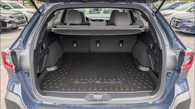 Photo of 2025 Cosmic Blue Pearl Subaru Outback