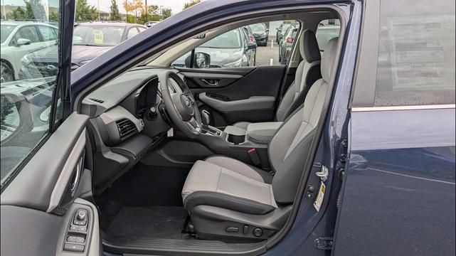 Photo of 2025 Cosmic Blue Pearl Subaru Outback