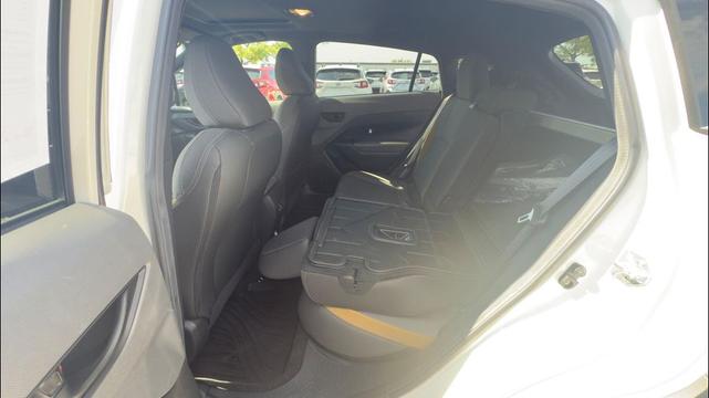 Photo of 2025 Crystal White Pearl Subaru Crosstrek