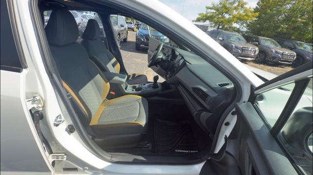 Photo of 2025 Crystal White Pearl Subaru Crosstrek