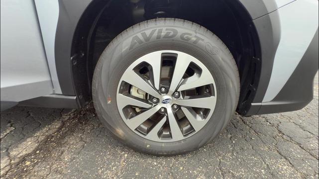 Photo of 2025 Ice Silver Subaru Outback