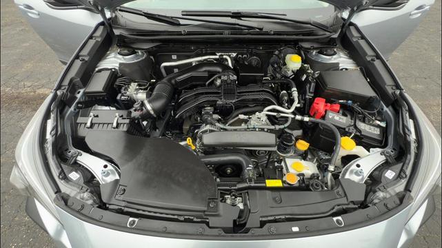 Photo of 2025 Ice Silver Subaru Outback