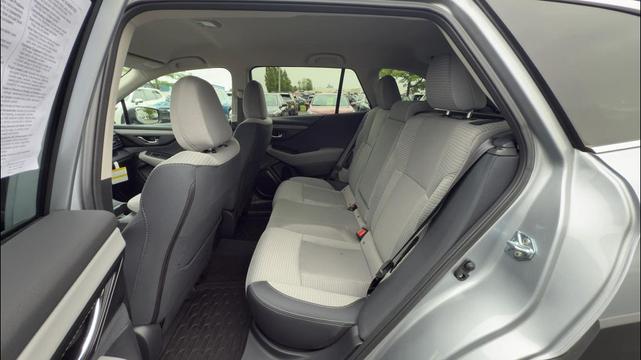 Photo of 2025 Ice Silver Subaru Outback