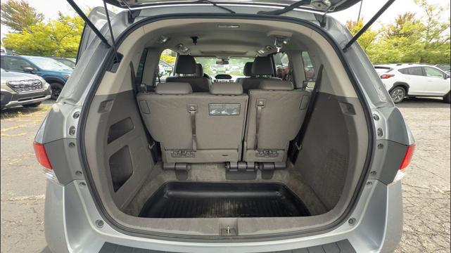 Photo of 2016 Lunar Silver Metallic Honda Odyssey