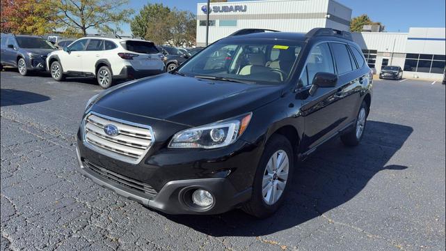 Photo of 2017 Crystal Black Silica Subaru Outback