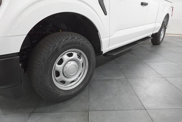 Photo of 2025 OXFORD WHITE Ford F-150