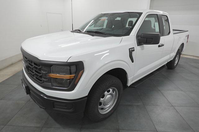 Photo of 2025 OXFORD WHITE Ford F-150