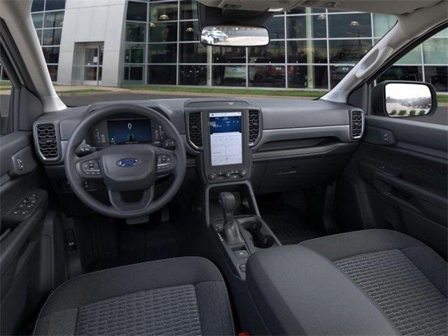 Photo of 2025 OXFORD WHITE Ford Ranger
