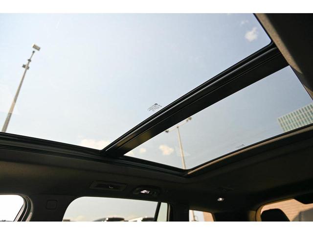 Photo of 2025 Opulent Blue Metallic Cadillac XT6
