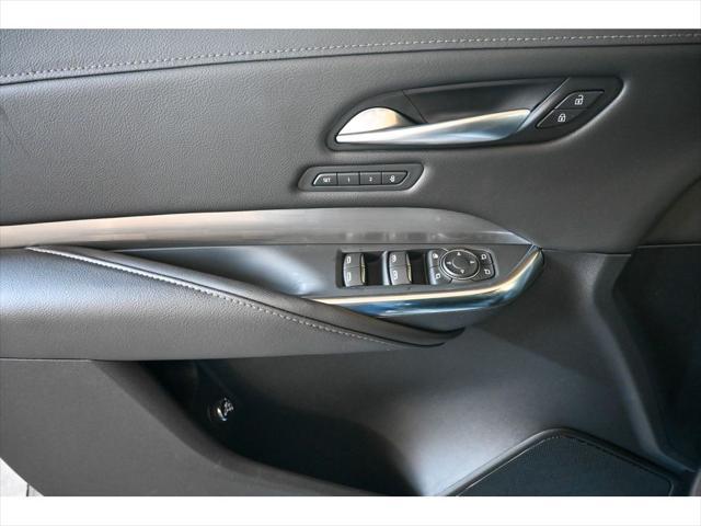 Photo of 2025 Argent Silver Metallic Cadillac XT4