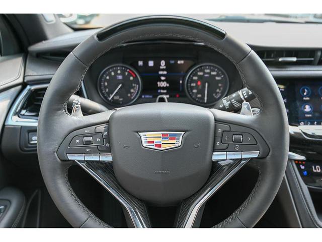 Photo of 2025 Stellar Black Metallic Cadillac XT6