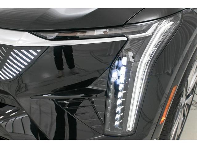 Photo of 2025 Black Raven Cadillac OPTIQ