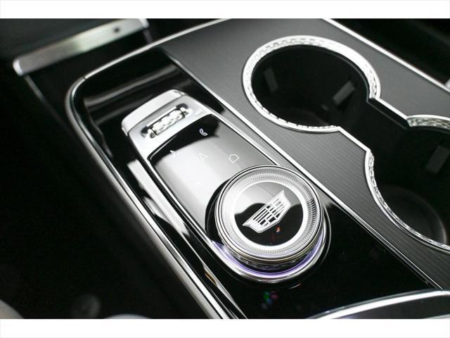 Photo of 2025 Crystal White Tricoat Cadillac LYRIQ