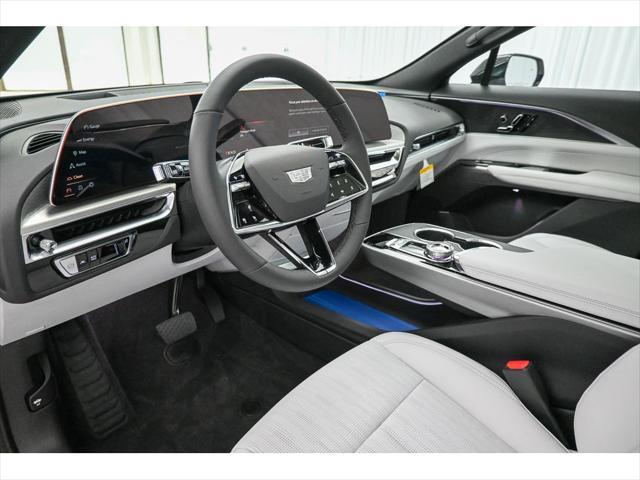 Photo of 2025 Crystal White Tricoat Cadillac LYRIQ