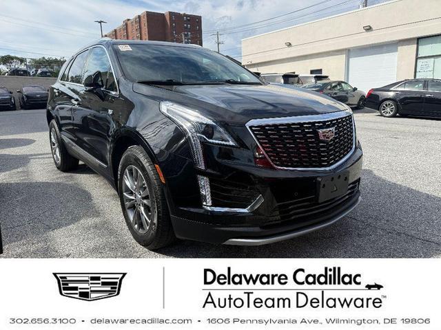 Photo of 2023 Stellar Black Metallic Cadillac XT5