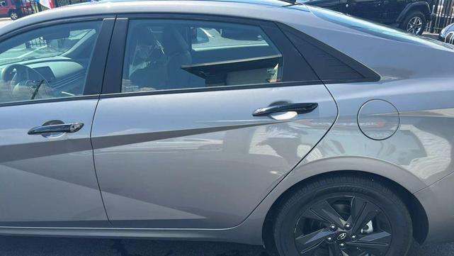 Photo of 2022 Hyundai ELANTRA HEV
