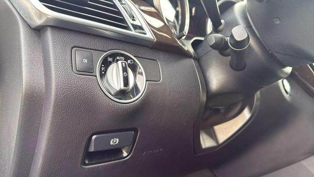 Photo of 2018 White Mercedes-Benz GLE 350