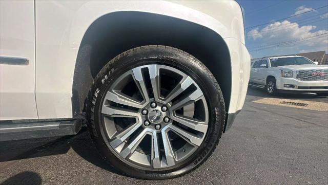Photo of 2019 Beige GMC Yukon XL