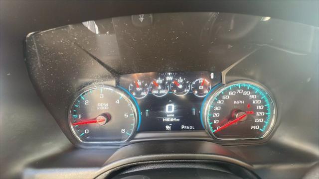 Photo of 2019 Beige GMC Yukon XL