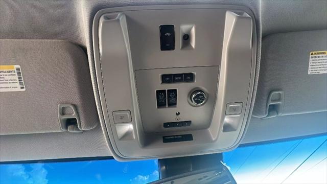 Photo of 2019 Beige GMC Yukon XL