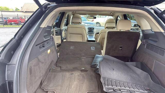 Photo of 2017 Black Velvet Lincoln MKX