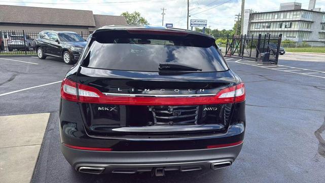 Photo of 2017 Black Velvet Lincoln MKX