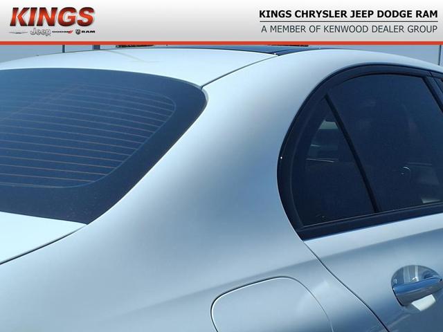 Photo of 2025 MANUFAKTUR Moonlight White Metallic Mercedes-Benz AMG C 43