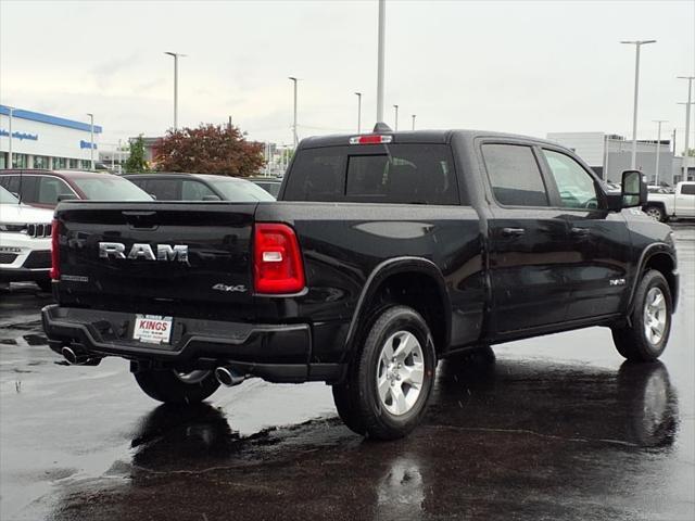 Photo of 2025 Diamond Black Crystal Pearlcoat RAM 1500