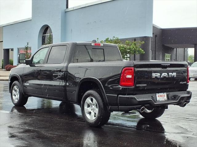 Photo of 2025 Diamond Black Crystal Pearlcoat RAM 1500
