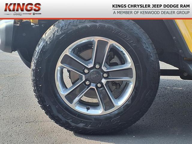 Photo of 2020 Hellayella Clearcoat Jeep Wrangler Unlimited