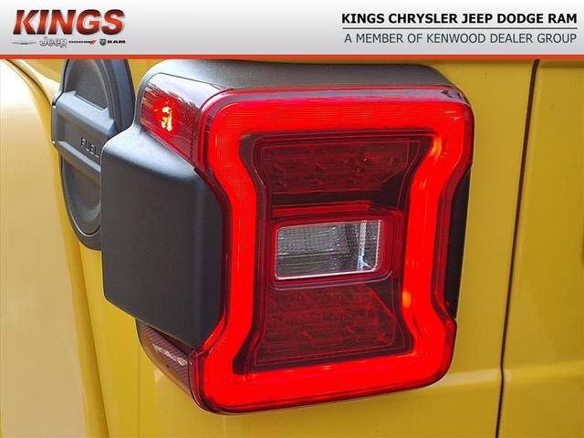 Photo of 2020 Hellayella Clearcoat Jeep Wrangler Unlimited