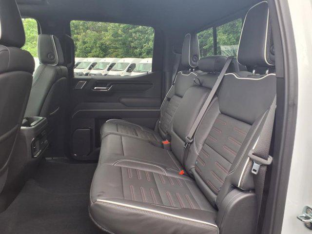 Photo of 2023 Summit White GMC Sierra 1500