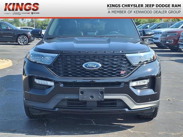Photo of 2023 Agate Black Metallic Ford Explorer