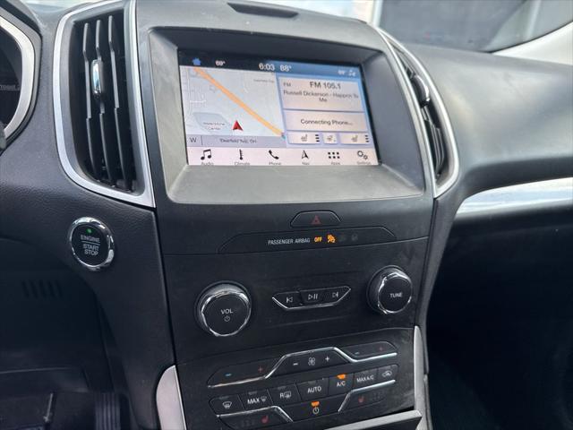Photo of 2019 Agate Black Metallic Ford Edge